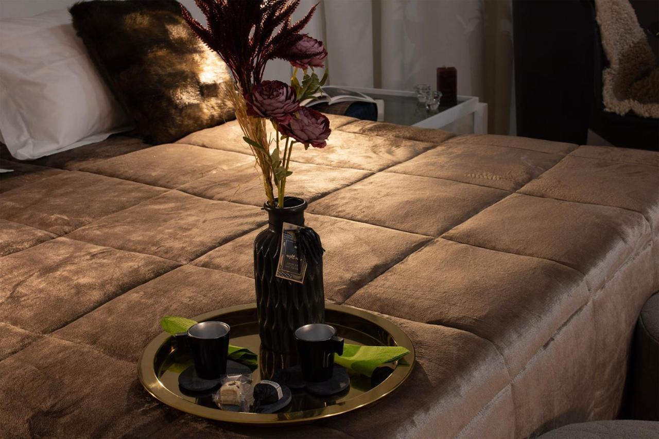 La Chimera Luxury Home Tarent Zewnętrze zdjęcie